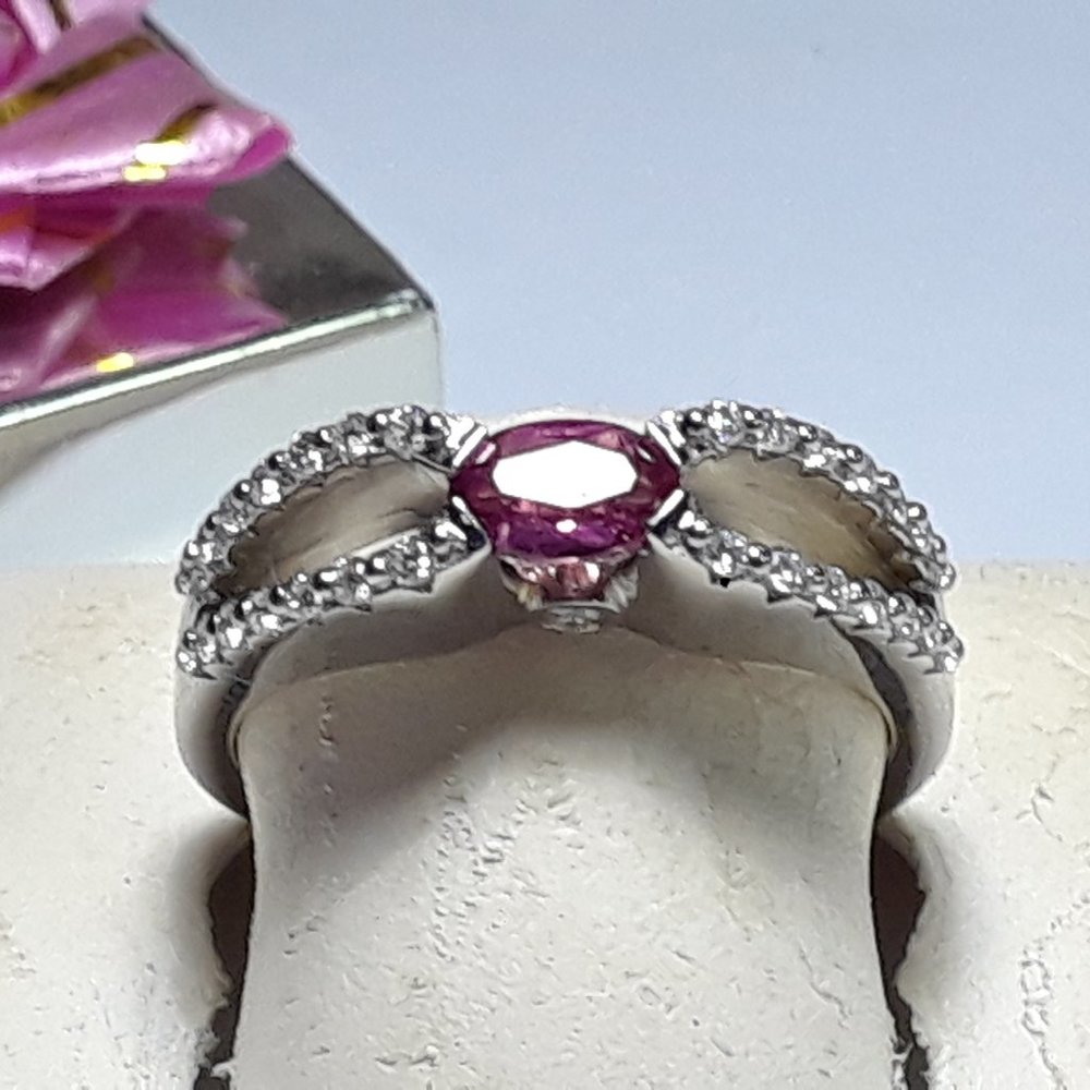 Estate .75ctw Natural Pink Tourmaline & Dia Sideways Modern 14Kt WG S9 Ring18018